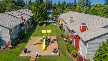Quartz Creek Apartments