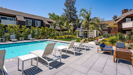 Grove Apartments