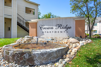 Crown Ridge Apartments