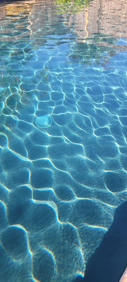 A V Hawaiian Pool