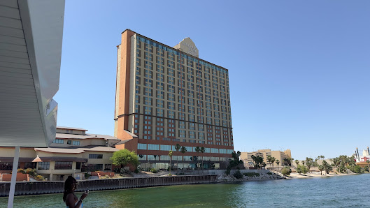 Laughlin River Lodge