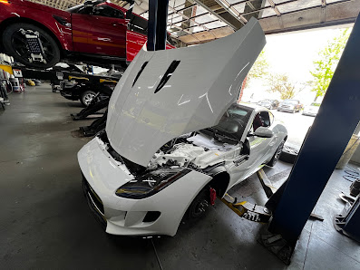 Ronald’s mobile mechanic