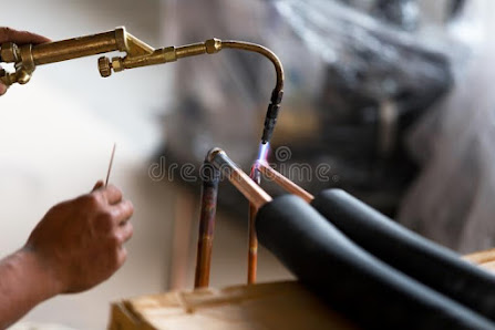 Air Conditioning service & repair Pros Homestead