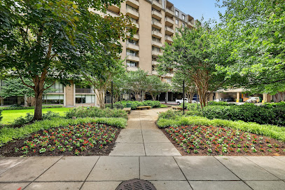 Columbia Plaza Apartments
