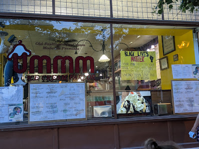 UMMM Ice Cream Parlor