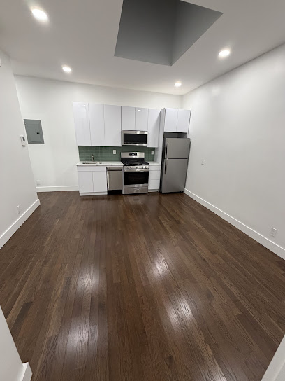 J & M Construction General Contractor in Queens
